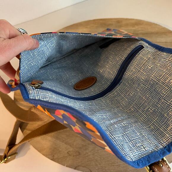 Fossil Bright Printed Indie Floral Slim Medium Crossbody Bag - Picture 2 of 14